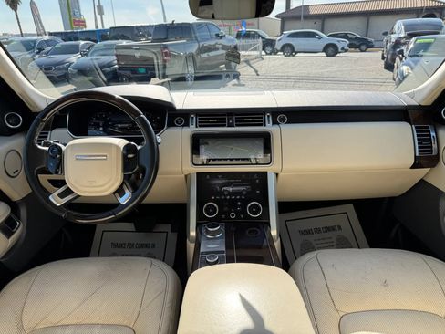 Used 2019 Land Rover Range Rover HSE AWD/4WD image 18