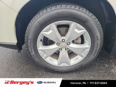 Used 2016 Subaru Forester 2.5i Premium w/ All-Weather Package image 20