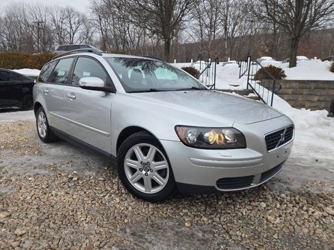 Used 2007 Volvo V50 2.4i image 47