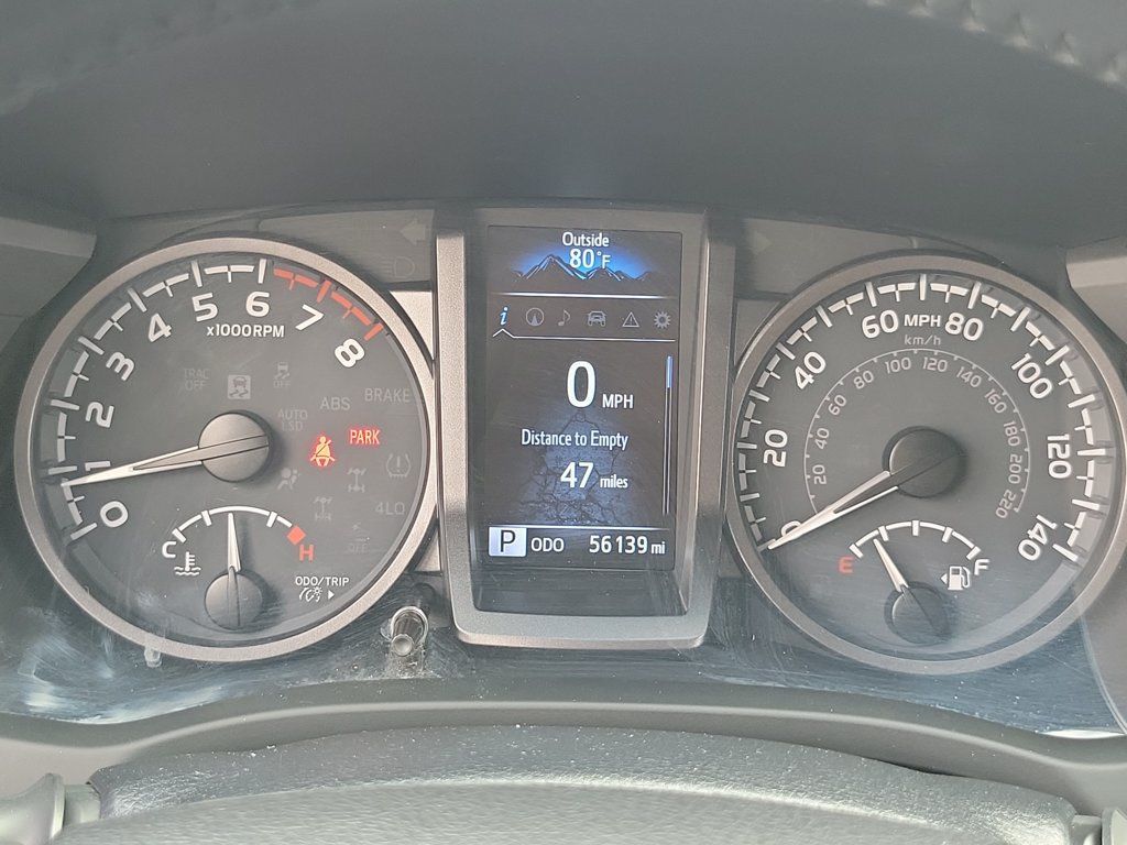 Used 2022 Toyota Tacoma TRD Off-Road w/ TRD Premium Off Road Package AWD/4WD image 26