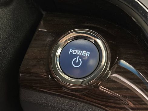 Used 2014 Toyota Avalon XLE Touring FWD image 23