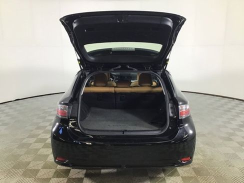 Used 2012 Lexus CT 200h image 19