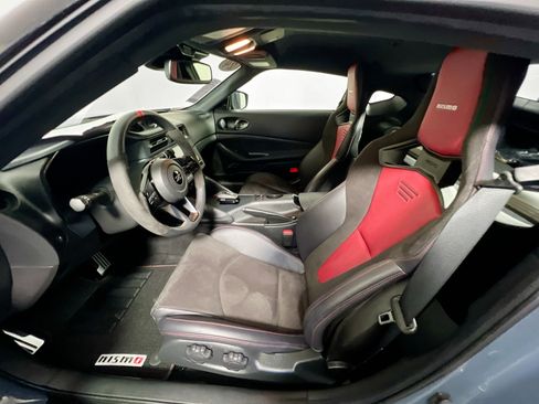 Used 2024 Nissan Z NISMO w/ Floor Mat Package image 14