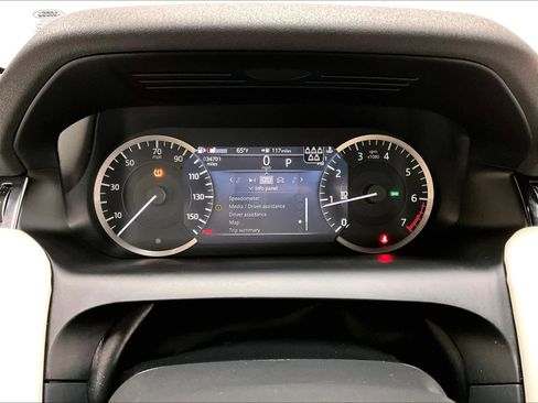 Used 2023 Land Rover Discovery Sport SE AWD/4WD image 23