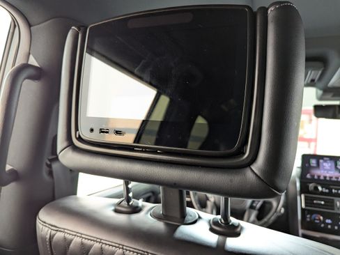 Used 2022 INFINITI QX80 Sensory w/ Cargo Package AWD/4WD image 17