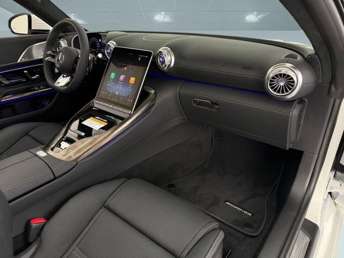 New 2026 Mercedes-Benz SL 63 AMG S e Performance 4MATIC image 21