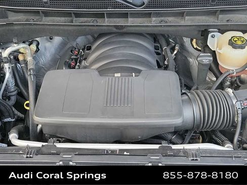 Used 2023 GMC Yukon XL AT4 w/ AT4 Premium Package AWD/4WD image 17