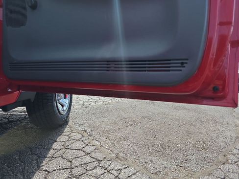 Used 2011 Ford Ranger XL RWD image 32