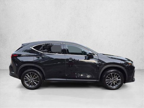 Used 2022 Lexus NX 350 AWD image 4