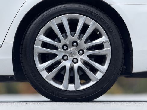 Used 2014 Lexus LS 460 image 18