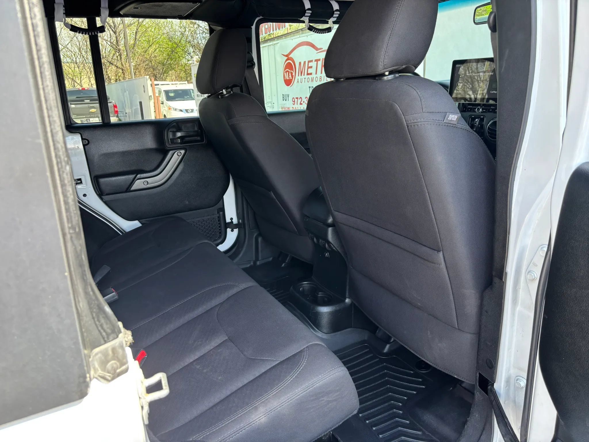 Used 2018 Jeep Wrangler Unlimited Sport S AWD/4WD image 42