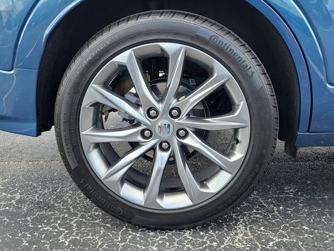 Used 2026 Buick Encore GX Avenir w/ Avenir Technology Package FWD image 9