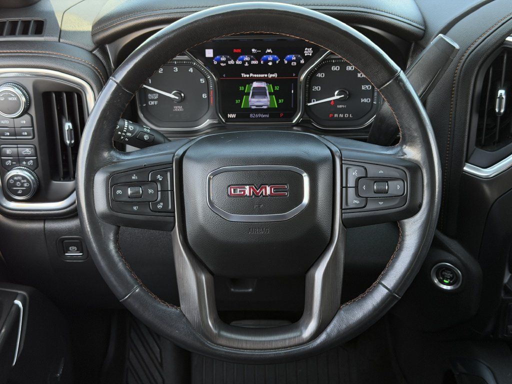 Used 2021 GMC Sierra 1500 AT4 w/ AT4 Premium Package AWD/4WD image 16