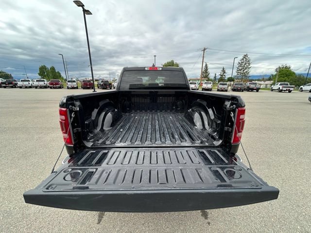 Used 2024 RAM 1500 Laramie AWD/4WD image 13