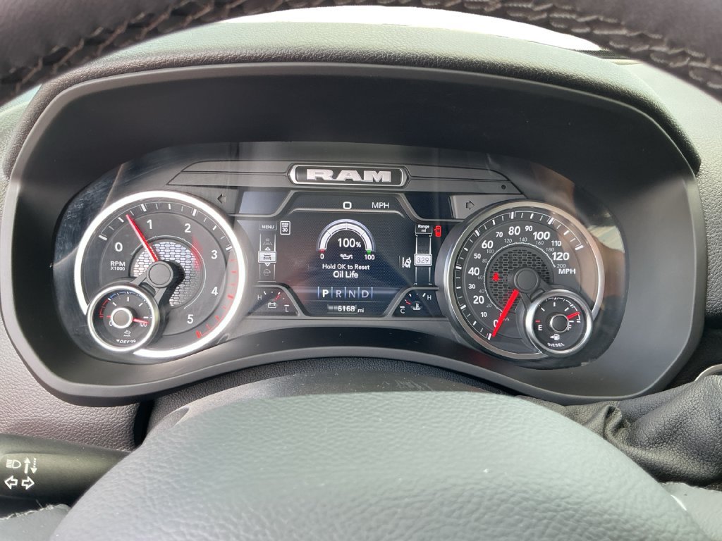 Used 2025 RAM 2500 Big Horn AWD/4WD image 13