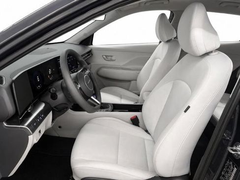 Used 2026 Hyundai Kona SE AWD/4WD image 11