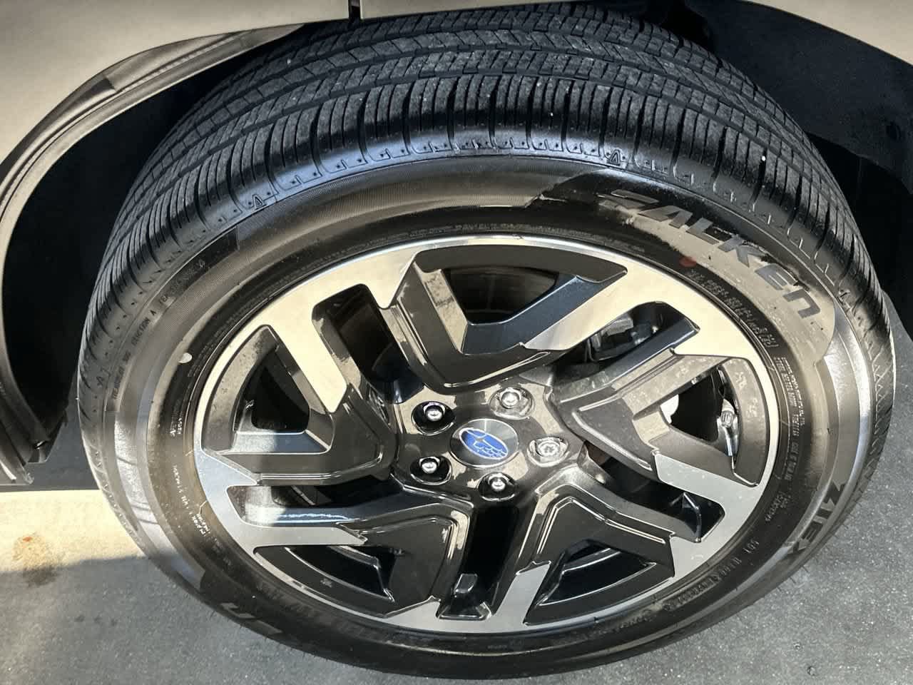 Used 2025 Subaru Forester Limited AWD/4WD image 11