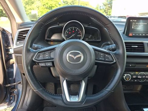 Used 2018 MAZDA MAZDA3 Grand Touring FWD image 20