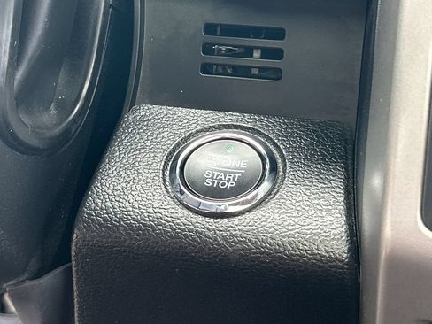 Used 2020 Ford F250 Lariat w/ Lariat Ultimate Package AWD/4WD image 17
