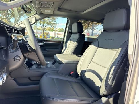 New 2026 GMC Sierra 1500 Denali w/ Technology Package image 13