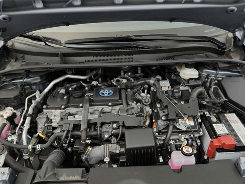 Used 2024 Toyota Corolla LE image 23