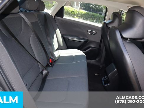 Used 2025 Kia K4 FWD image 21