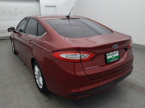 Used 2016 Ford Fusion SE FWD image 5