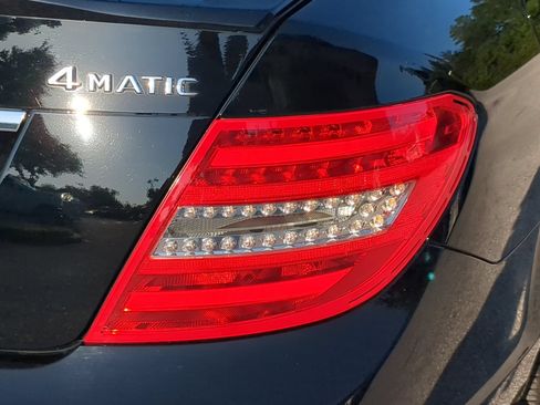 Used 2014 Mercedes-Benz C 300 4MATIC Sedan image 45