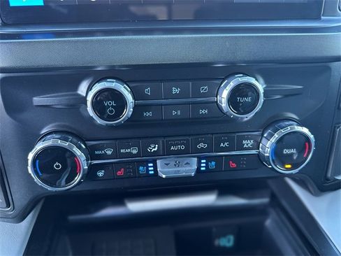 Certified 2024 Ford F250 Limited w/ FX4 Off-Road Package image 20