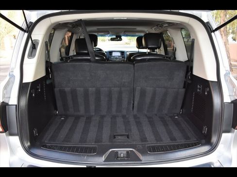 Used 2017 INFINITI QX80 2WD image 24