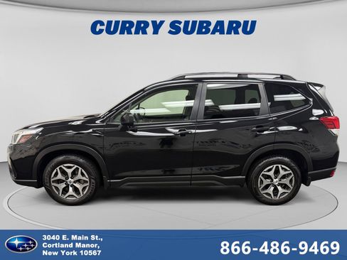 Used 2019 Subaru Forester Premium AWD/4WD image 2