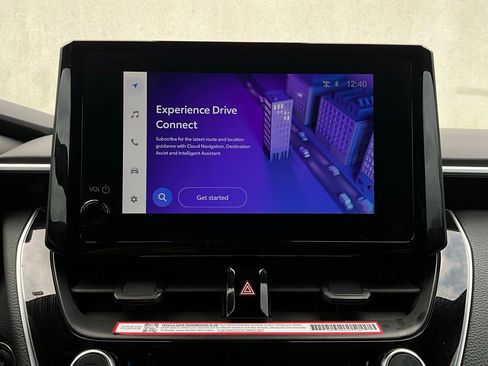 Used 2025 Toyota Corolla SE image 27