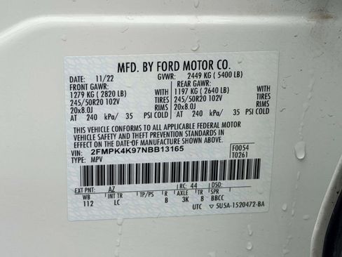 Used 2022 Ford Edge Titanium image 28