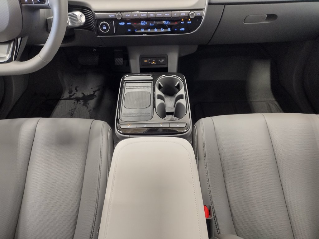 New 2026 Hyundai Ioniq 5 SEL AWD/4WD image 39