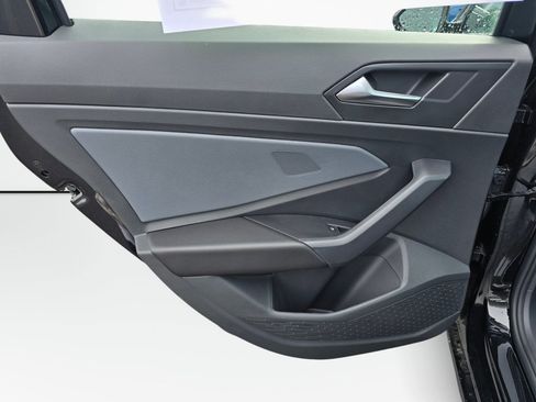 New 2026 Volkswagen Jetta SE FWD image 35