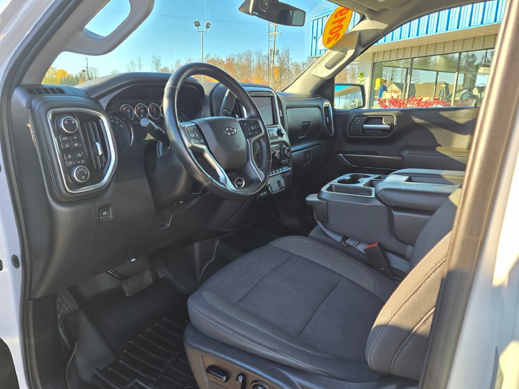 Used 2019 Chevrolet Silverado 1500 RST w/ True North Edition AWD/4WD image 20