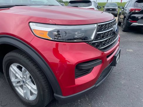 Used 2022 Ford Explorer XLT AWD/4WD image 27