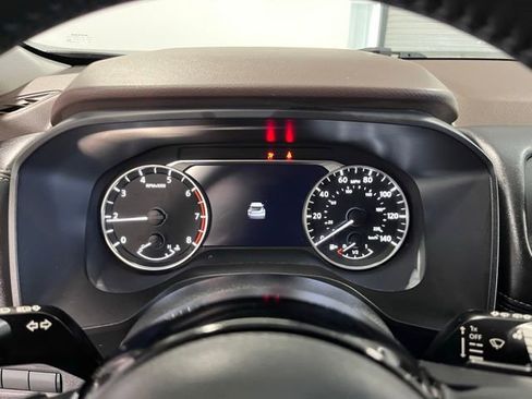 Used 2023 Nissan Rogue SL image 26