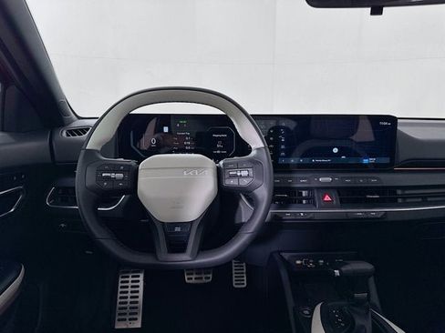 New 2025 Kia K4 GT-Line Turbo image 25