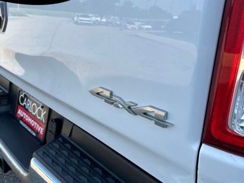 Used 2022 RAM 1500 Big Horn AWD/4WD image 11