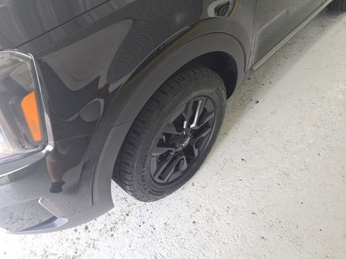 Used 2023 Kia Telluride SX Prestige X-Pro AWD/4WD image 9
