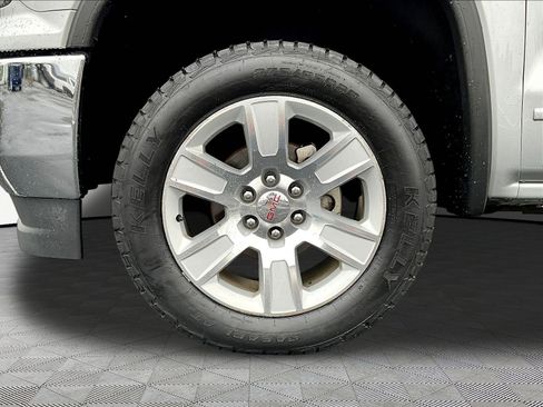 Used 2018 GMC Sierra 1500 SLE w/ SLE Value Package AWD/4WD image 34