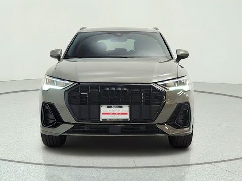 Used 2025 Audi Q3 2.0T Premium w/ Convenience Package AWD/4WD image 2
