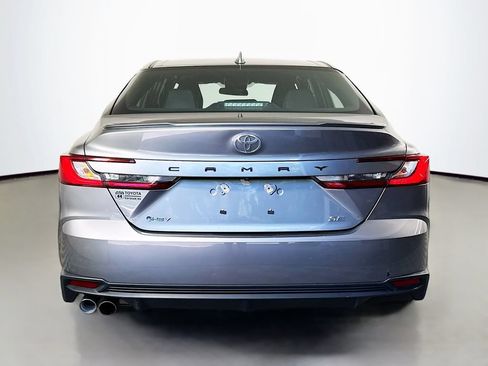 Used 2025 Toyota Camry SE FWD image 7