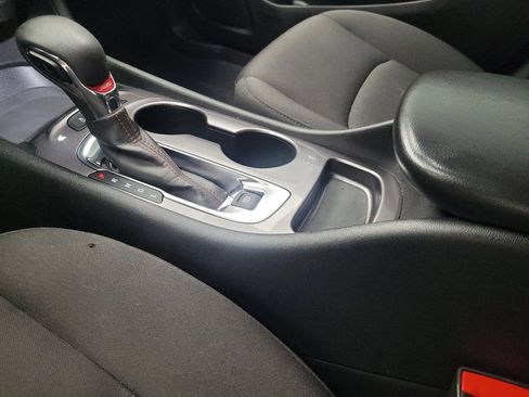 Used 2024 Chevrolet Malibu RS w/ LPO, Floor Liner Package FWD image 26