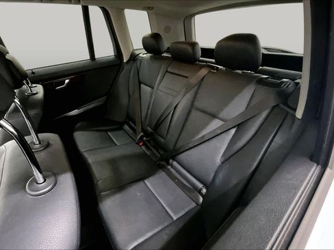 Used 2013 Mercedes-Benz GLK 350 2WD image 19