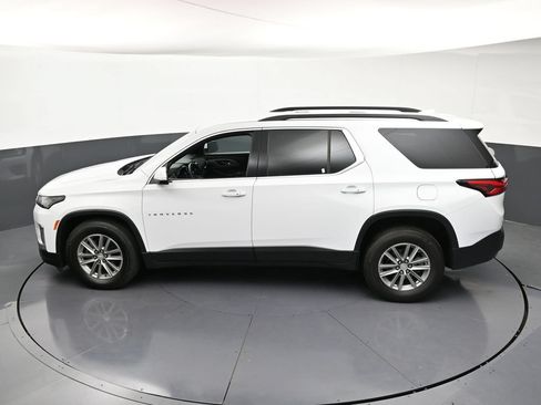 Certified 2023 Chevrolet Traverse LT AWD/4WD image 17