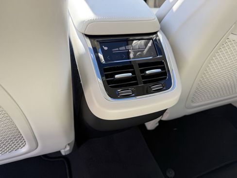 New 2026 Volvo XC60 B5 Ultra w/ Protection Package Premier image 14