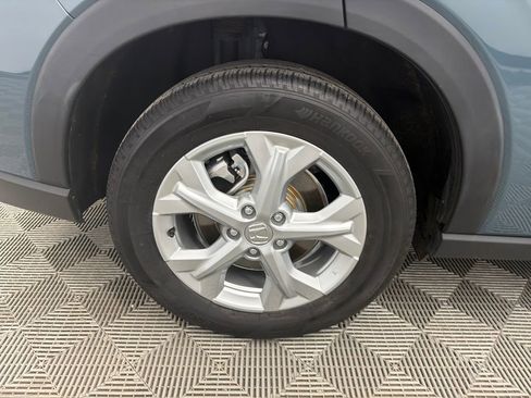 Used 2023 Honda HR-V LX image 17