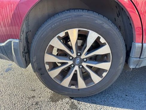 Used 2017 Subaru Outback 3.6R Limited image 10